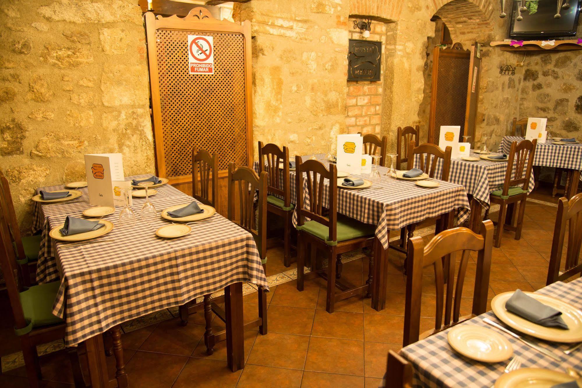 Hostal Hueso Trujillo Buitenkant foto